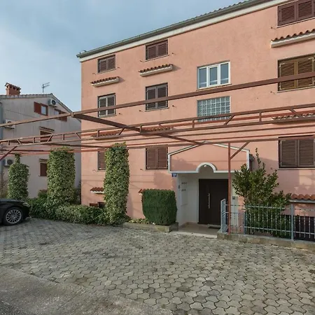 Roberto Punta 波雷奇