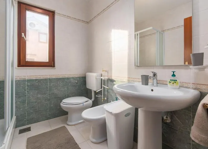 Roberto Punta Appartamento